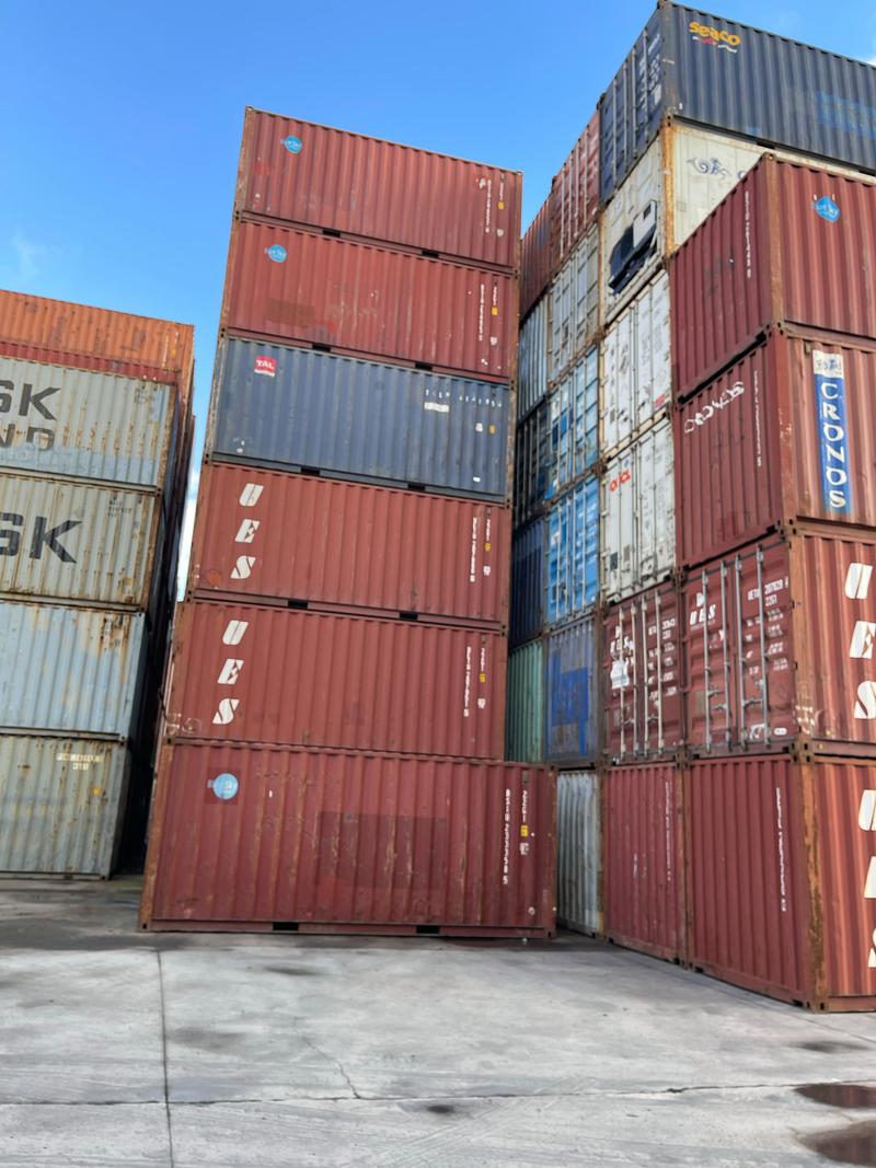 出售二手下線(xiàn)海運(yùn)集裝箱,出口集裝箱,倉(cāng)庫(kù)箱